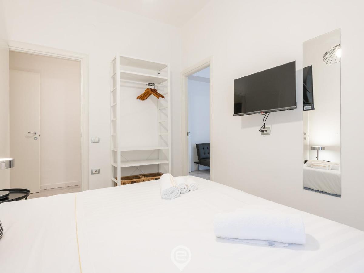 Garibaldi Central Apartment Кальяри Экстерьер фото